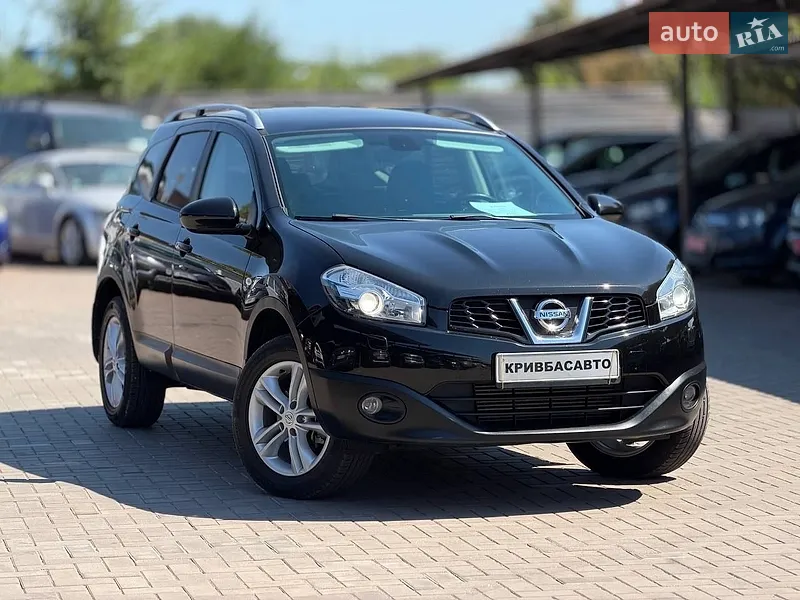 Nissan Qashqai+2 2012