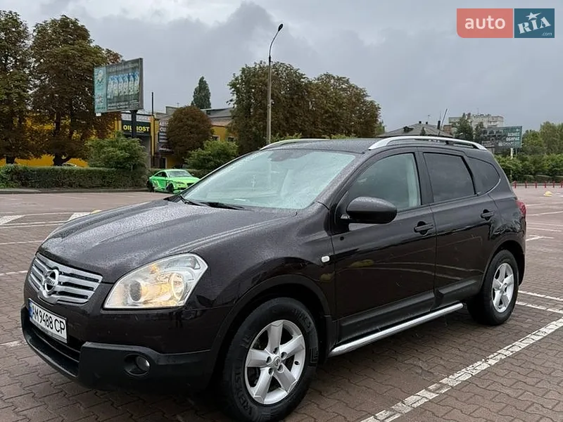 Nissan Qashqai+2