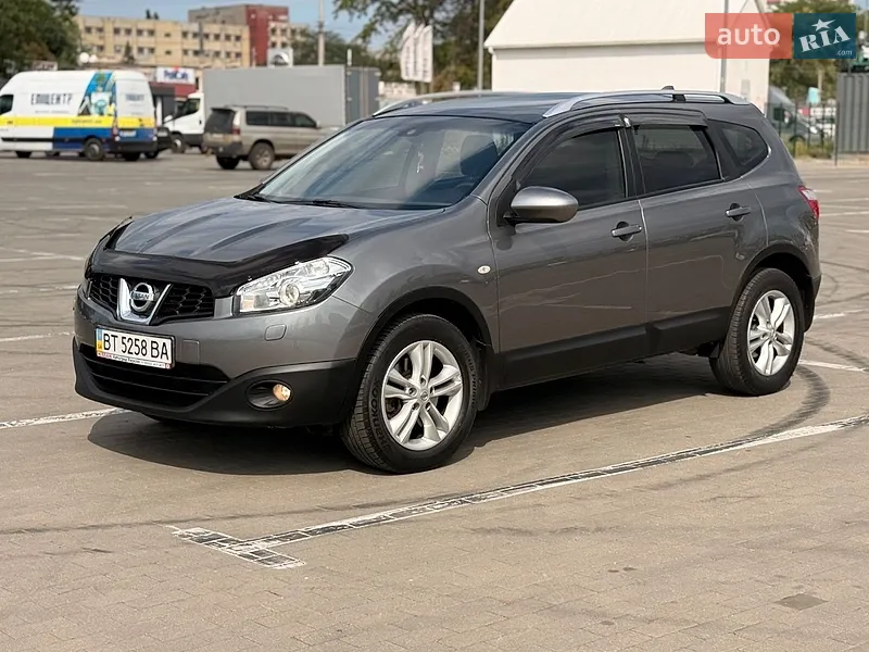 Nissan Qashqai+2