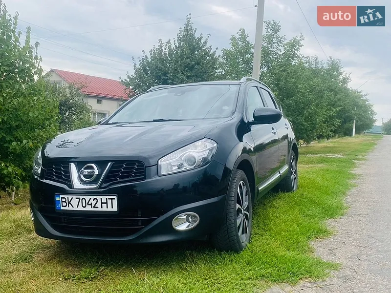 Nissan Qashqai+2
