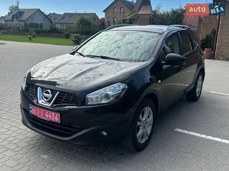 Nissan Qashqai+2