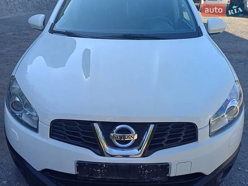 Nissan Qashqai+2