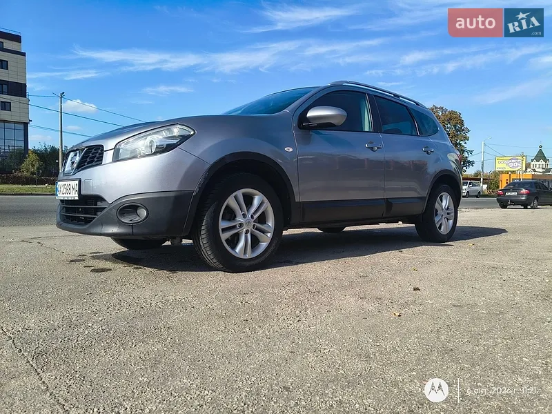Nissan Qashqai+2