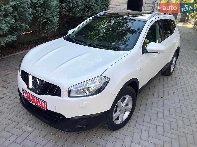 Nissan Qashqai+2