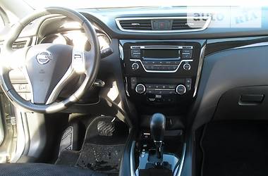 Внедорожник / Кроссовер Nissan Qashqai 2014 в 