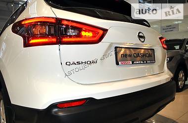 Внедорожник / Кроссовер Nissan Qashqai 2019 в Хмельницком