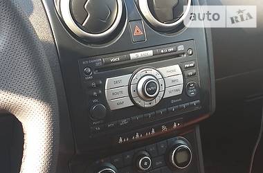 Позашляховик / Кросовер Nissan Qashqai 2007 в 