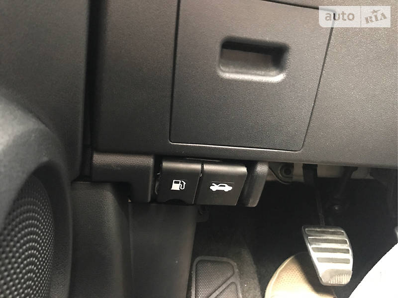 Позашляховик / Кросовер Nissan Qashqai 2011 в Івано-Франківську фото 4 Позашляховик / Кросовер Nissan Qashqai 2011 в Івано-Франківську