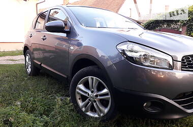 Внедорожник / Кроссовер Nissan Qashqai 2010 в Львове