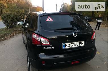 Внедорожник / Кроссовер Nissan Qashqai 2013 в Тернополе