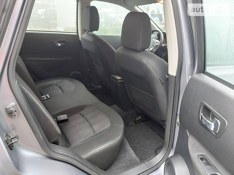 Позашляховик / Кросовер Nissan Qashqai 2011 в Києві