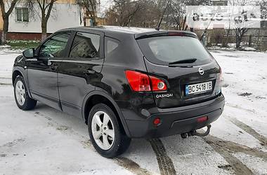 Внедорожник / Кроссовер Nissan Qashqai 2009 в Стрые