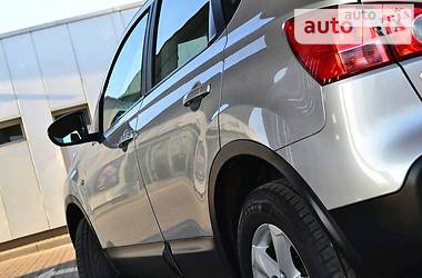 Позашляховик / Кросовер Nissan Qashqai 2008 в 