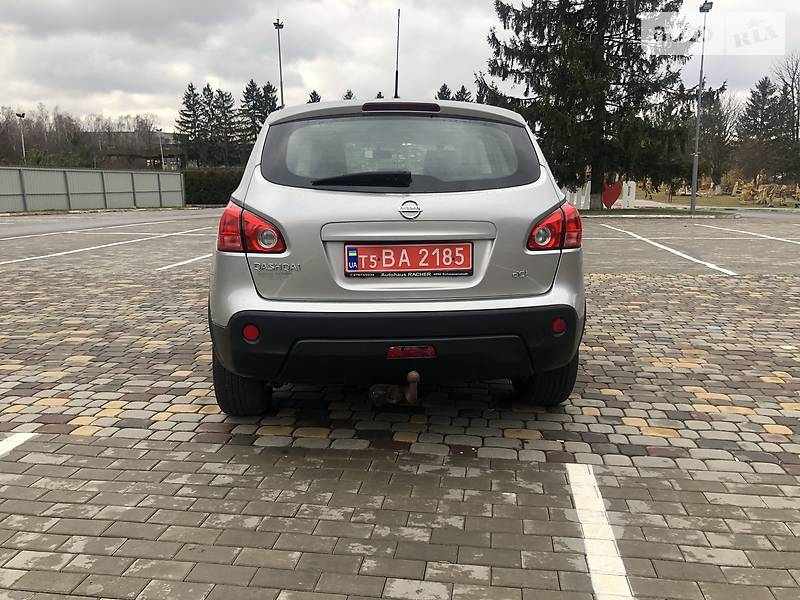 Позашляховик / Кросовер Nissan Qashqai 2008 в Луцьку