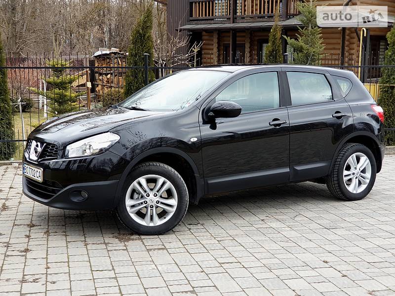 Позашляховик / Кросовер Nissan Qashqai 2011 в Тернополі