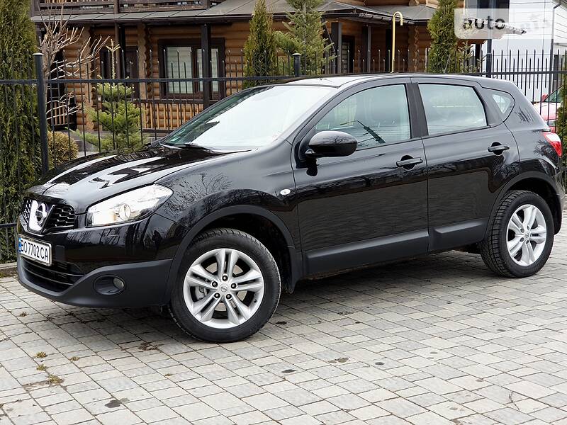 Позашляховик / Кросовер Nissan Qashqai 2011 в Тернополі