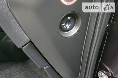Позашляховик / Кросовер Nissan Qashqai 2011 в 