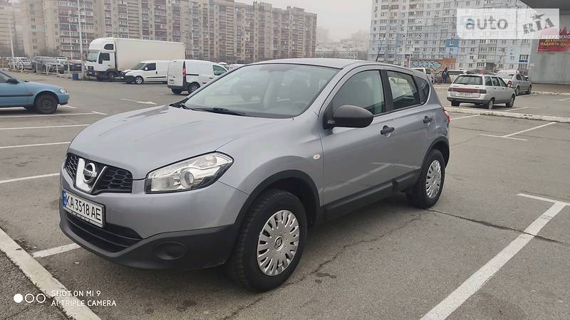 Позашляховик / Кросовер Nissan Qashqai 2011 в Києві