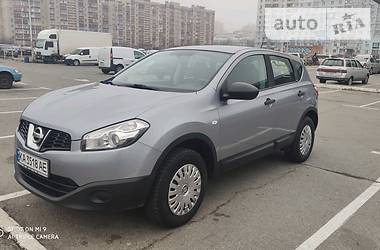 Позашляховик / Кросовер Nissan Qashqai 2011 в Києві