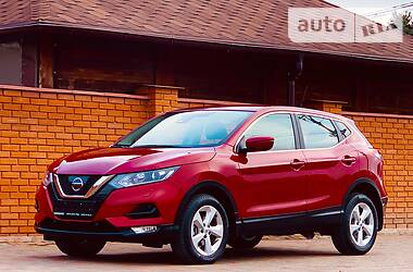 Позашляховик / Кросовер Nissan Qashqai 2018 в 