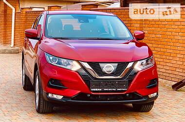 Позашляховик / Кросовер Nissan Qashqai 2018 в 
