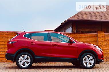 Позашляховик / Кросовер Nissan Qashqai 2018 в 