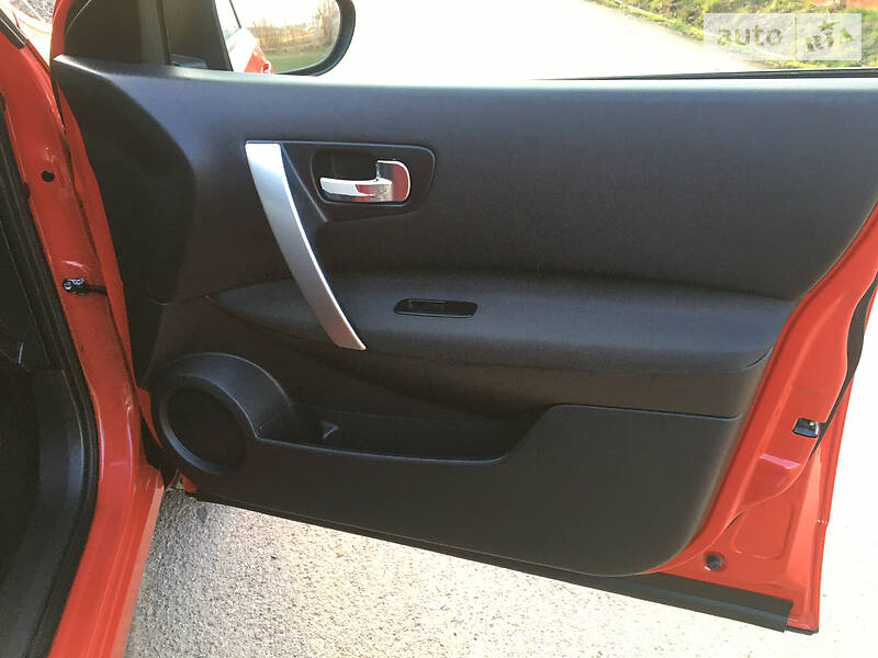 Позашляховик / Кросовер Nissan Qashqai 2009 в Коломиї