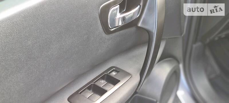 Позашляховик / Кросовер Nissan Qashqai 2010 в Хмельницькому фото 18 Позашляховик / Кросовер Nissan Qashqai 2010 в Хмельницькому