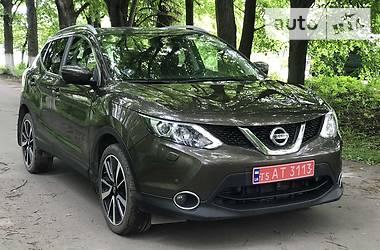 Внедорожник / Кроссовер Nissan Qashqai 2015 в Виннице