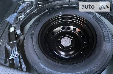 Позашляховик / Кросовер Nissan Qashqai 2010 в 