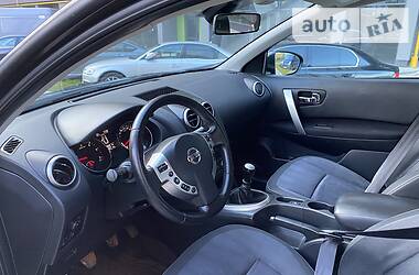 Позашляховик / Кросовер Nissan Qashqai 2010 в 