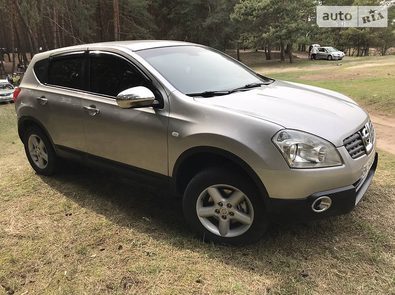 Позашляховик / Кросовер Nissan Qashqai 2010 в Полтаві