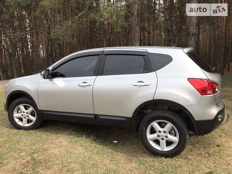 Позашляховик / Кросовер Nissan Qashqai 2010 в Полтаві
