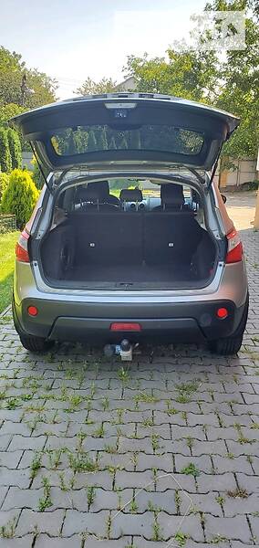 Універсал Nissan Qashqai 2010 в Хмельницькому