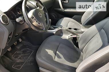 Позашляховик / Кросовер Nissan Qashqai 2010 в 