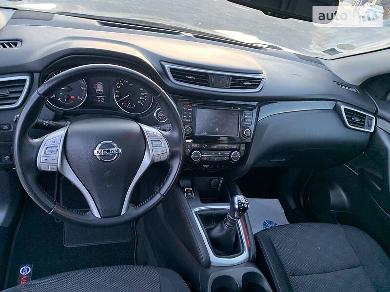 Позашляховик / Кросовер Nissan Qashqai 2017 в Івано-Франківську