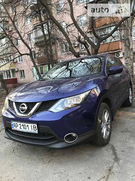 Позашляховик / Кросовер Nissan Qashqai 2016 в Запоріжжі