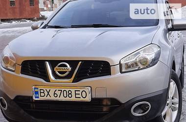 Внедорожник / Кроссовер Nissan Qashqai 2010 в Хмельницком