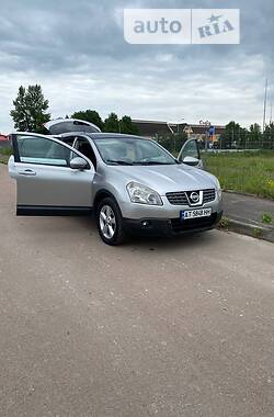 Внедорожник / Кроссовер Nissan Qashqai 2008 в 