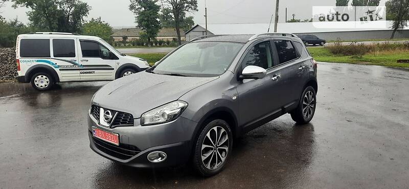 Позашляховик / Кросовер Nissan Qashqai 2013 в Новоархангельську