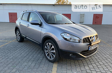 Внедорожник / Кроссовер Nissan Qashqai 2010 в Львове