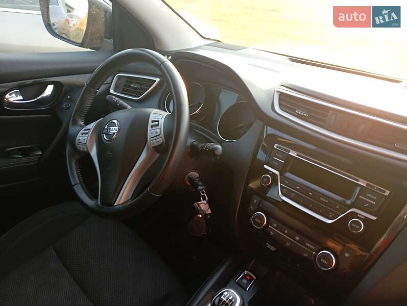 Внедорожник / Кроссовер Nissan Qashqai 2016 в Любомле