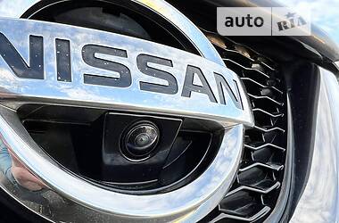 Внедорожник / Кроссовер Nissan Qashqai 2014 в 