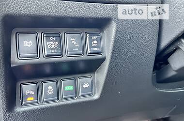 Внедорожник / Кроссовер Nissan Qashqai 2014 в 