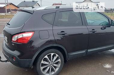 Внедорожник / Кроссовер Nissan Qashqai 2010 в Житомире