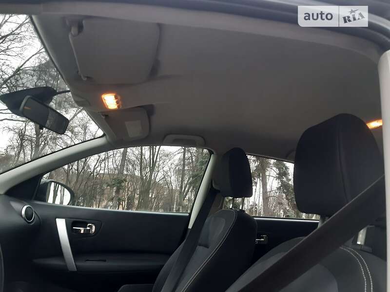 Внедорожник / Кроссовер Nissan Qashqai 2010 в Запорожье