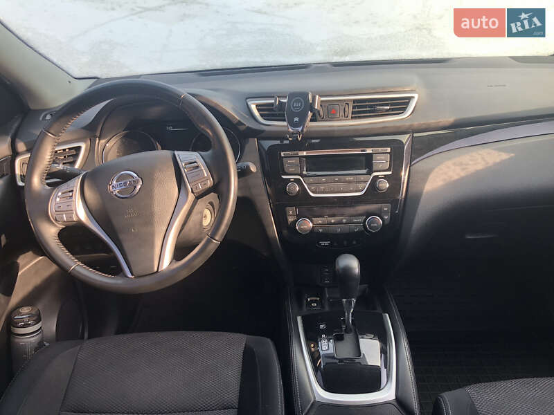 Внедорожник / Кроссовер Nissan Qashqai 2015 в Киеве