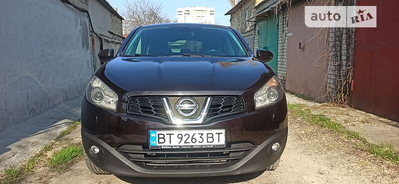 Внедорожник / Кроссовер Nissan Qashqai 2011 в Херсоне