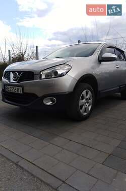 Внедорожник / Кроссовер Nissan Qashqai 2010 в 