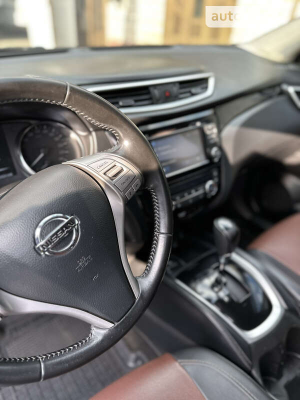 Внедорожник / Кроссовер Nissan Qashqai 2016 в Голованевске
